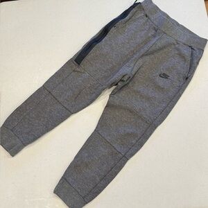 Heather Gray Nike Boy’s Joggers with Zip Vent and Pockets